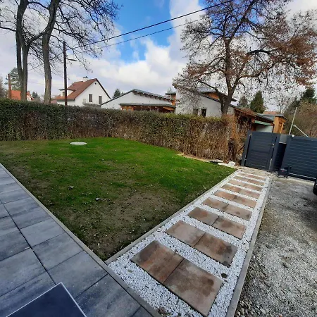 Hotel House With Garden, Free Parking Graz