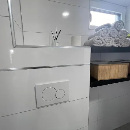 Hotel House With Garden, Free Parking 3*